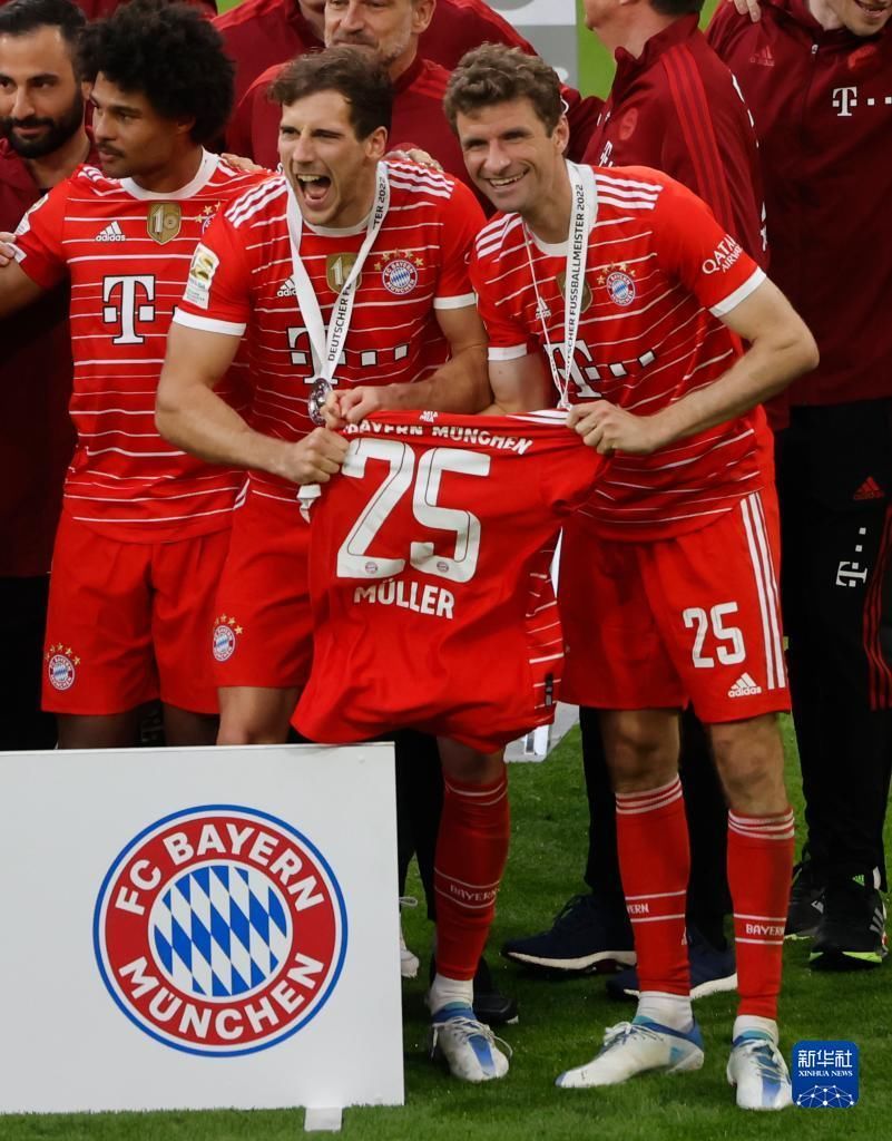 球迷们也将 球迷们也将