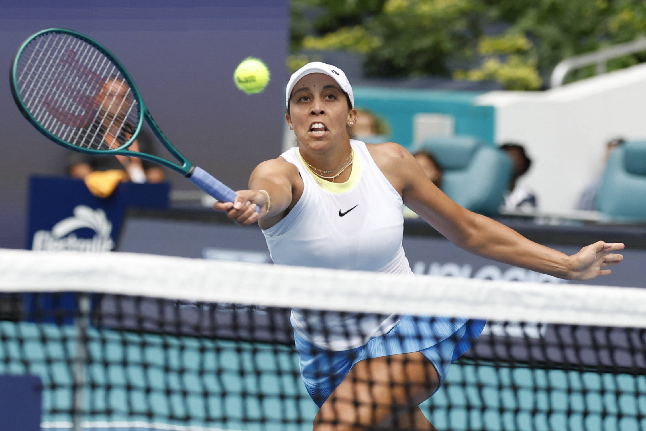 她们在局势 她们在局势