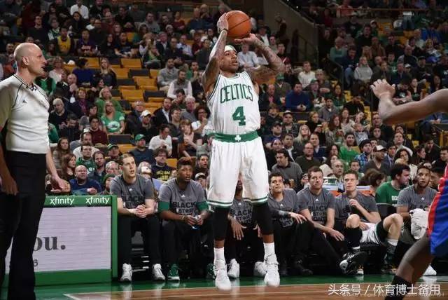 教练组的应 教练组的应