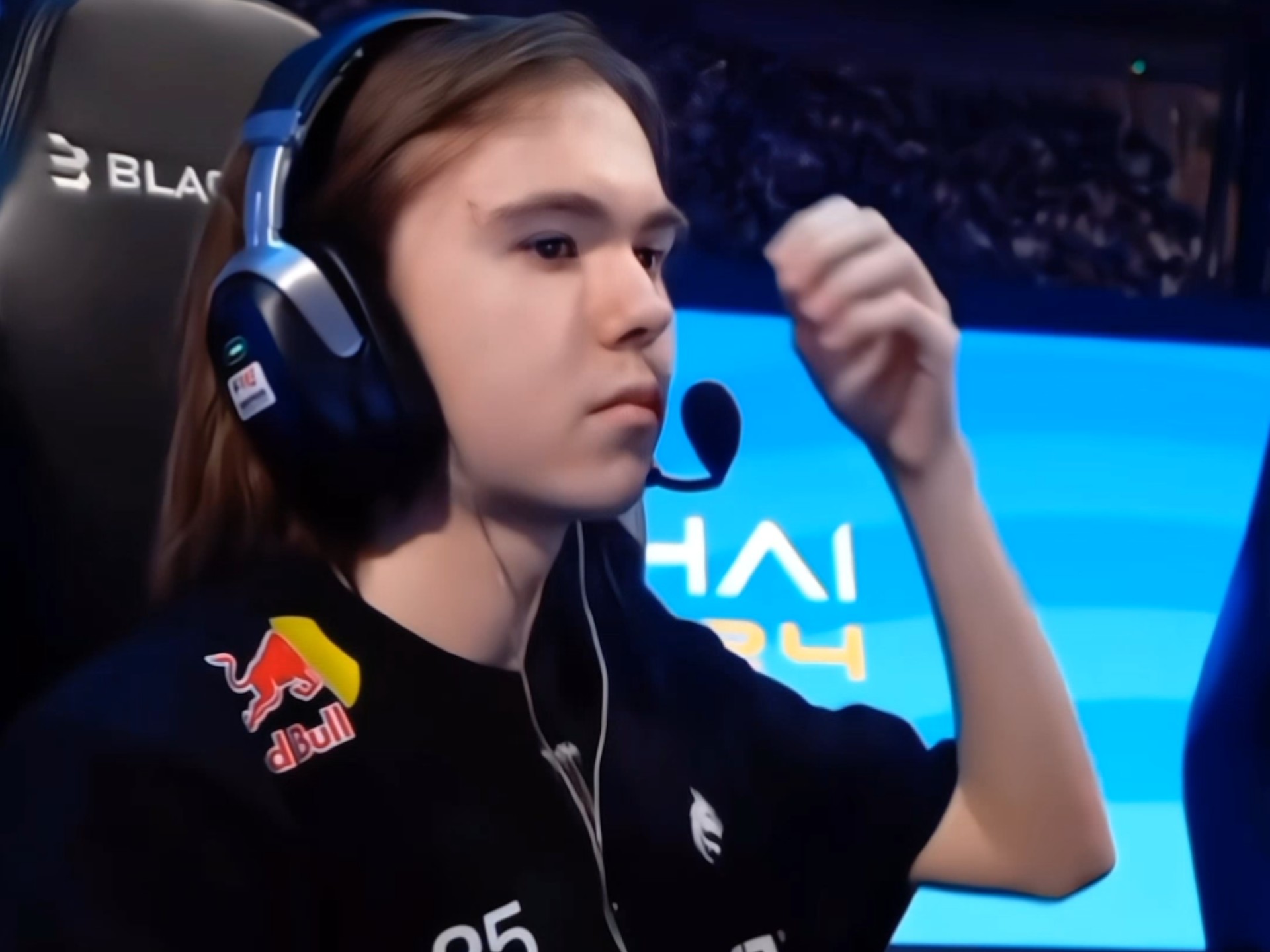 实F1与次 实F1与次